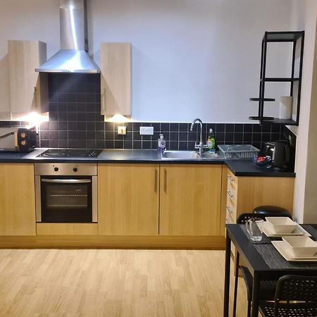 Homestay By Bic Melbourne 14 - Leeds Морли Екстериор снимка
