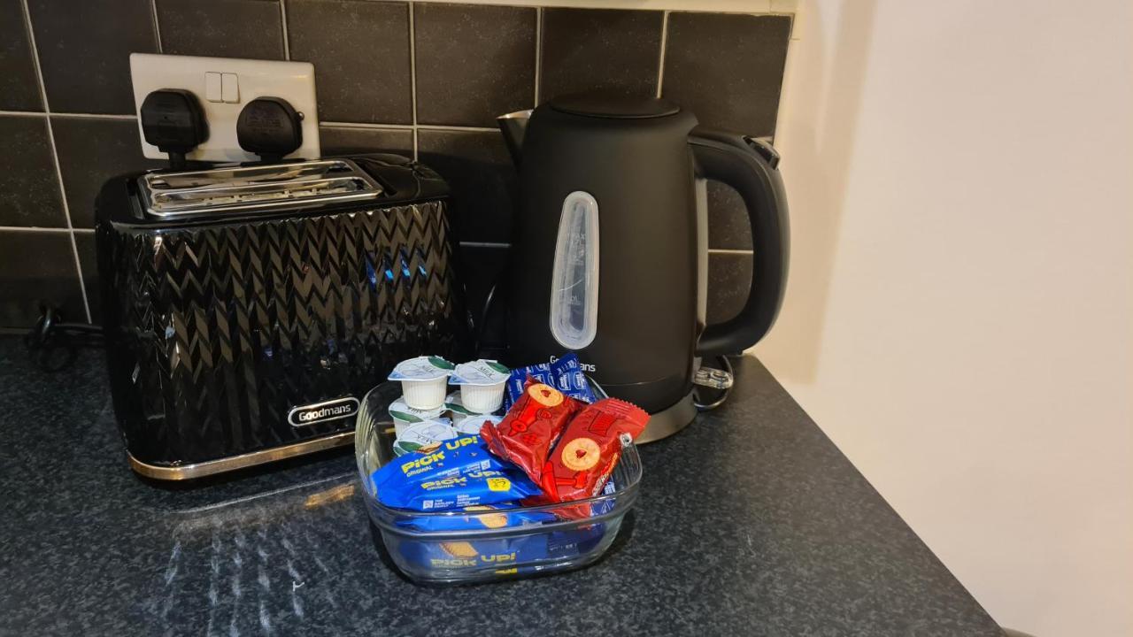 Homestay By Bic Melbourne 14 - Leeds Морли Екстериор снимка