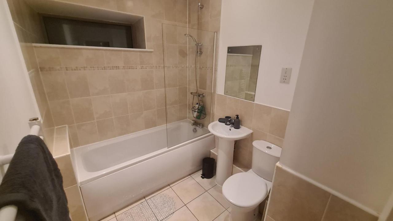 Homestay By Bic Melbourne 14 - Leeds Морли Екстериор снимка